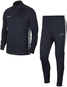 Nike férfi sportkészlet