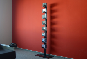 CD-irattartó RADIUS DESIGN 8 polcok (CD-BAUM schwarz 2 STAND BIG 736A) fekete Radius design cologne