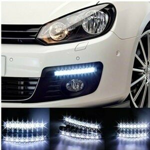 8 LED-es Nappali Menetfény - Légy mindig jól látható