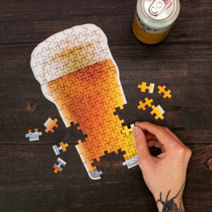 Sör puzzle pléhdobozban